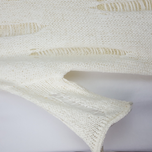 She & Sky ivory knitted pullover distressed sweater - Picture 3 of 7